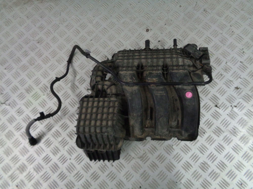 фото №1, Dacia sandero ii lift 2019 колектор всмоктуючий 140034183r