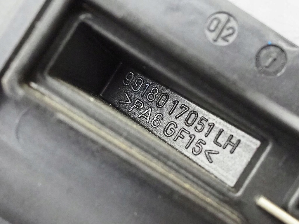 фото №10, Bmw 2 f46 gran tourer замок шторка багажника левый