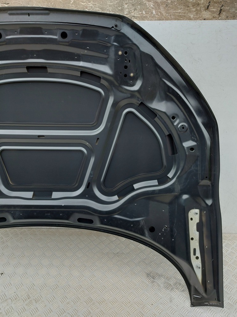 Капот кришка двигуна audi tt 3 2014-2023 чорна оригінальна 8s0823029 Ціна