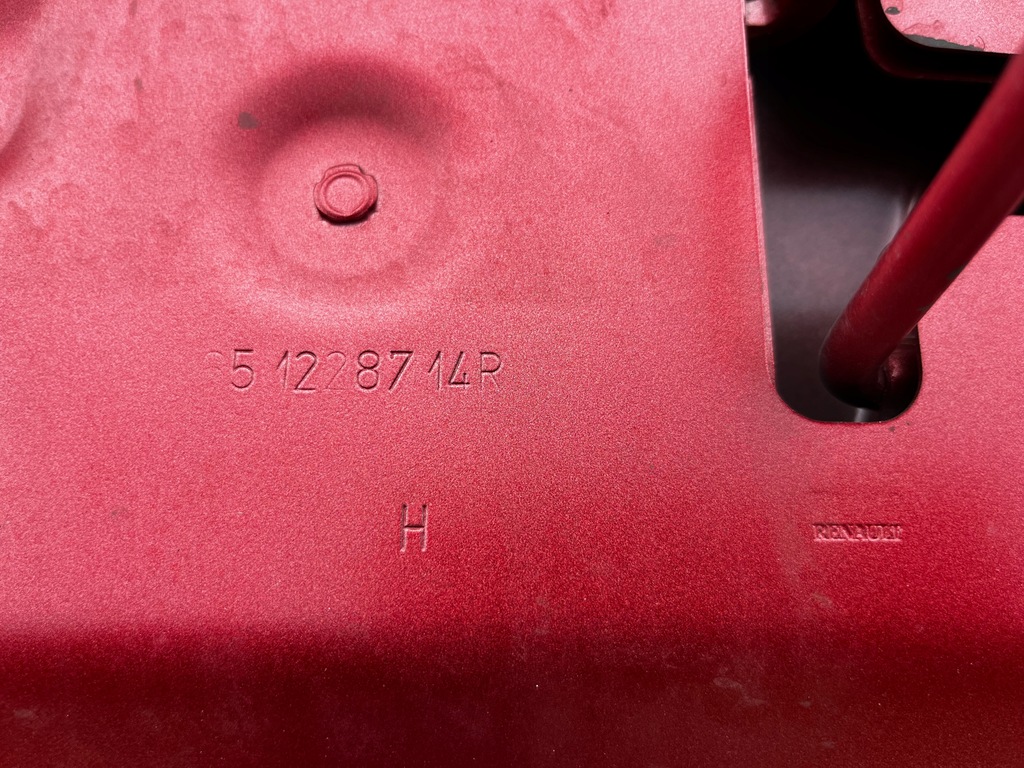 фото №13, Renault clio 5 v капот оригінал