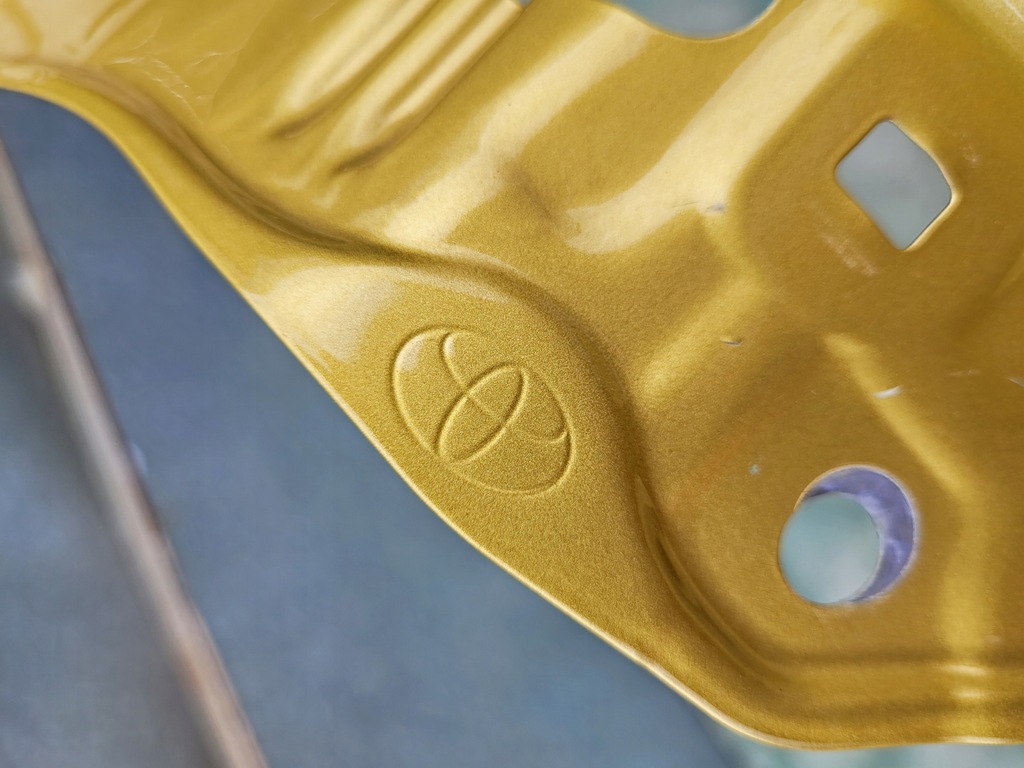 фото №7, Крыло передний левый / правый перед toyota yaris cross 2020-