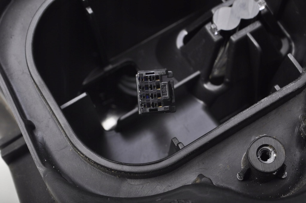 фото №12, Volvo xc90 ii лампа ліва передня лівий перед 31353155