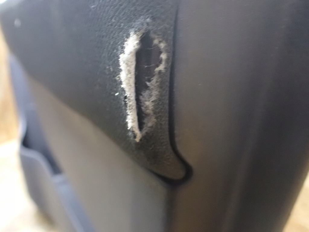 фото №12, Обшивка оббивка двері правий перед isuzu d-max iii 2021 6197