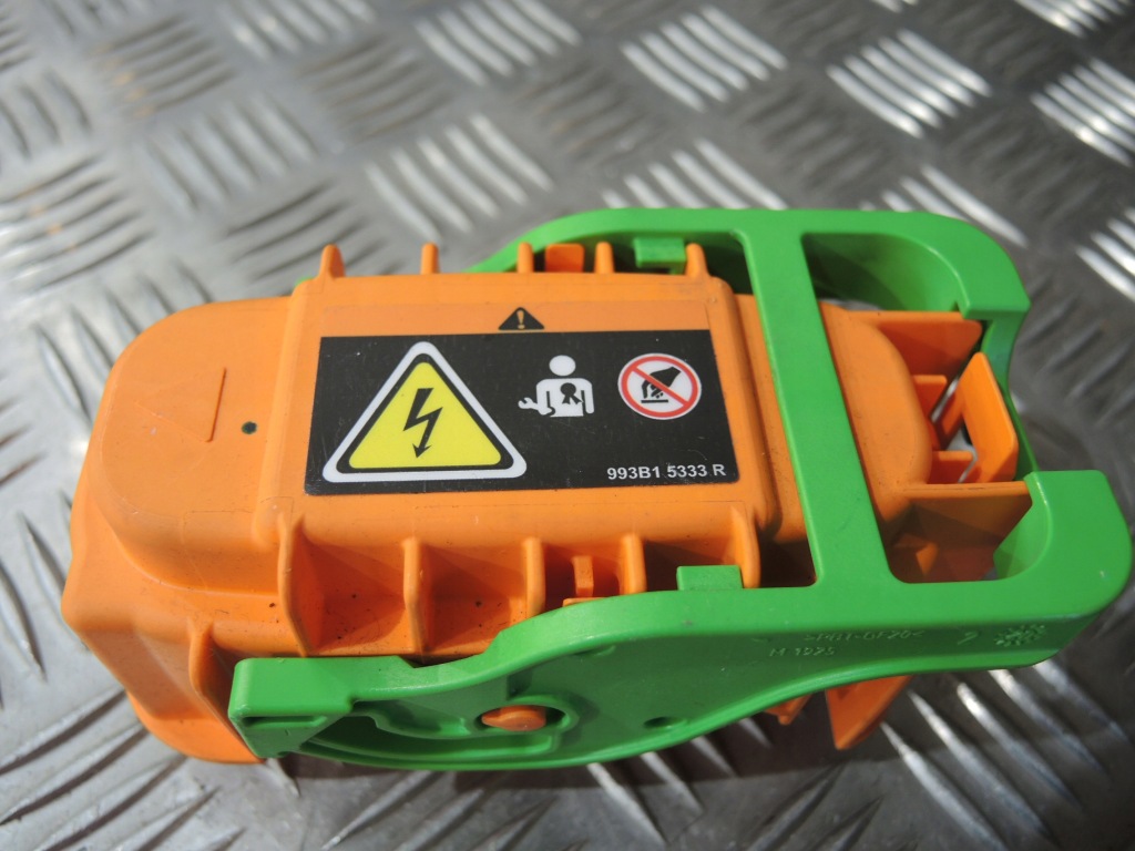 Предохранитель аккумулятора renault captur 2 993b15333r Цена