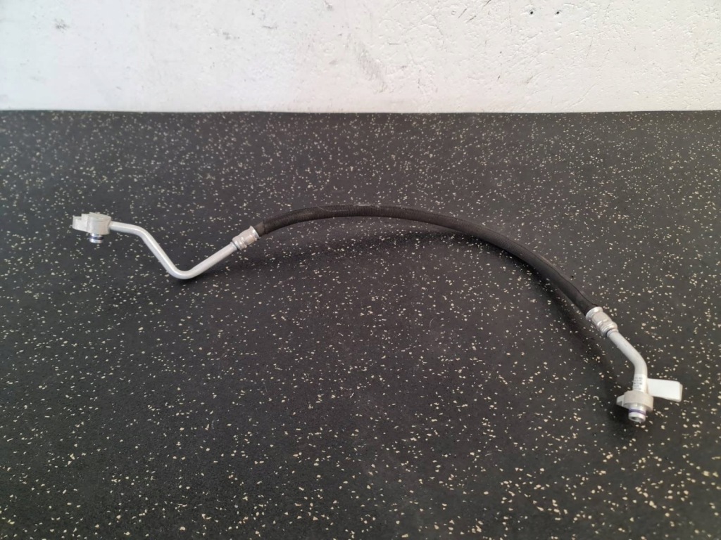 фото №1, Vw touareg iii cr7 - шланг кондиционера