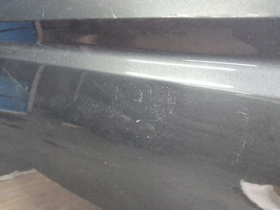 фото №3, Vw touran 17r- 5ta дверь левый перед царапины