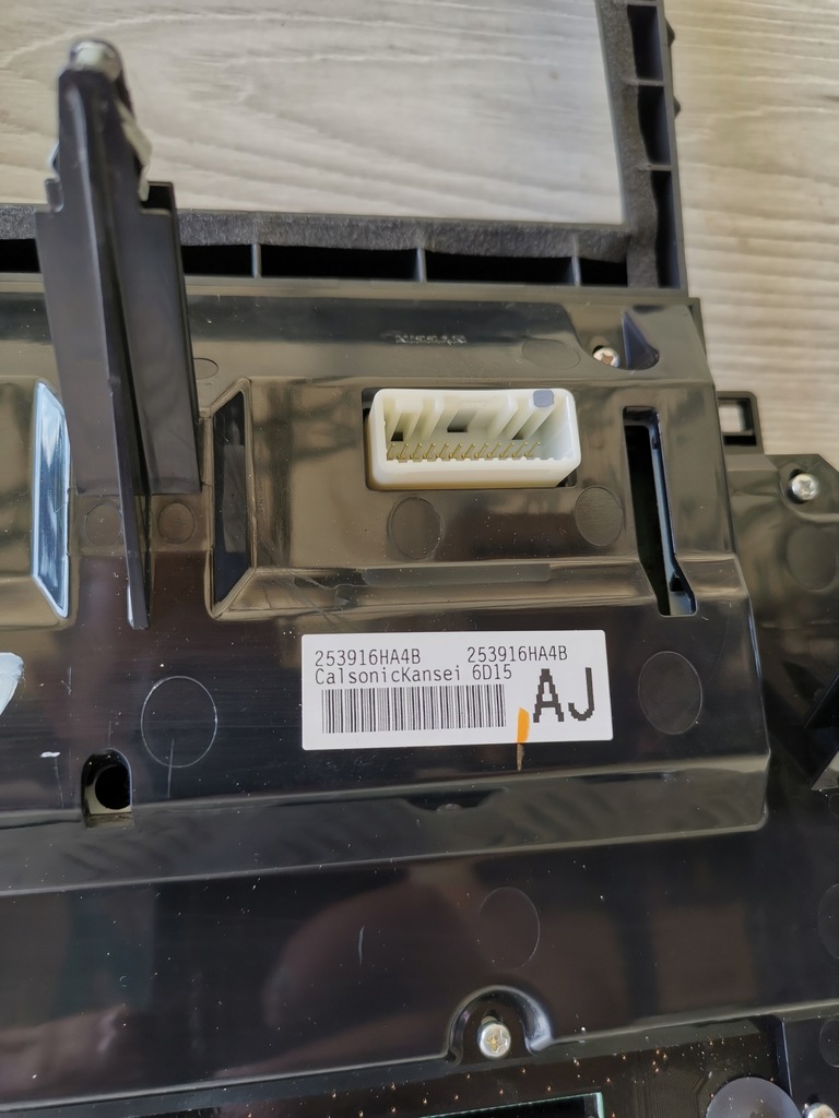 фото №7, Infiniti q50 панель кондиционера дисплей 253916ha4b