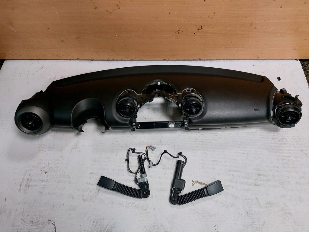 фото №1, Приборная панель консоль подушка безопасности mini countryman r60