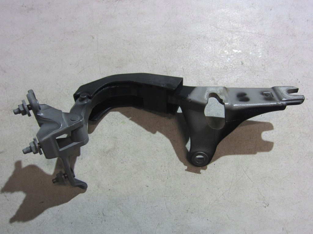 фото №11, Bmw f34 gt петля крышки багажника 7295643 петли