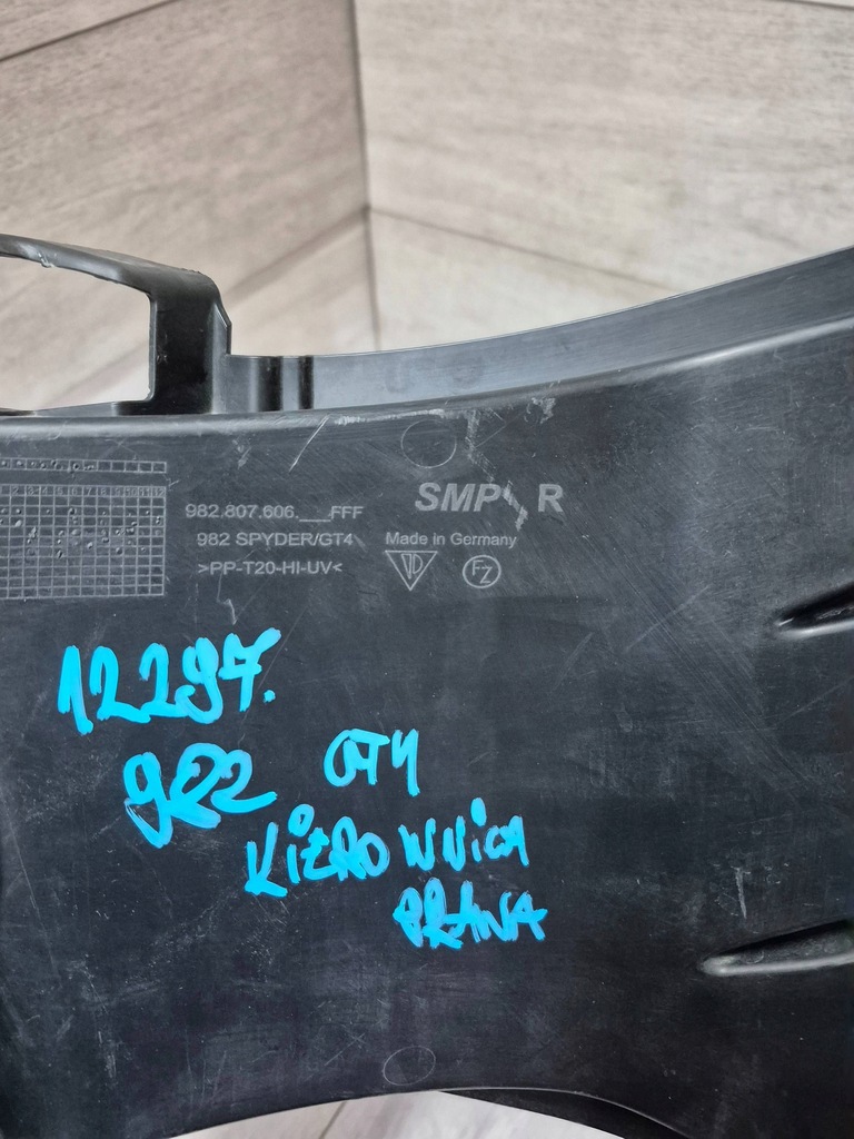 фото №7, 12297. porsche cayman gt4 воздуховод воздуха правая 982807606