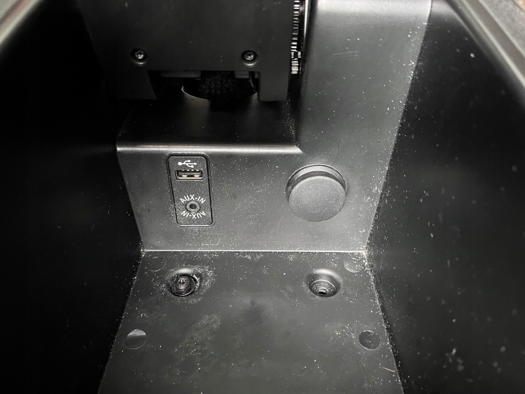 фото №6, 83 bmw f25 f26 x3 x4 підлокітник usb