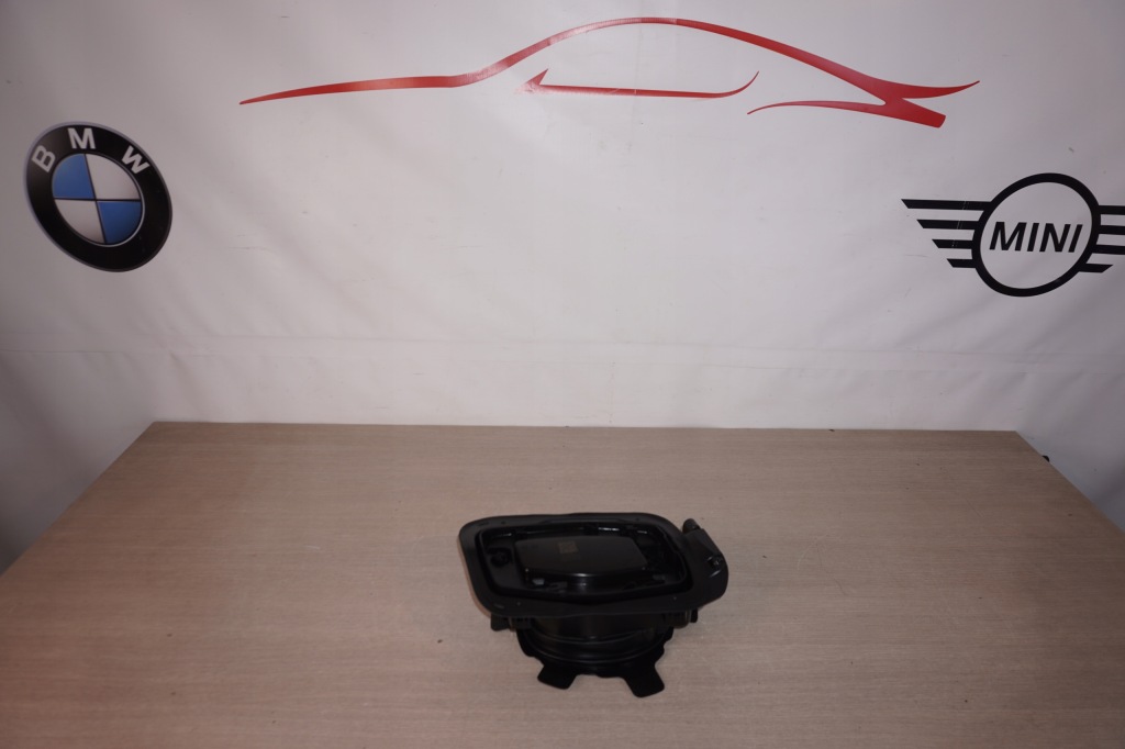 Купить Вкладыш заливной топлива bmw g70 5a57216