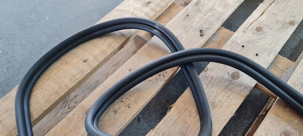 фото №10, A6 c8 4k прокладка кузовна кришки багажника задня sedan 4k5827705b