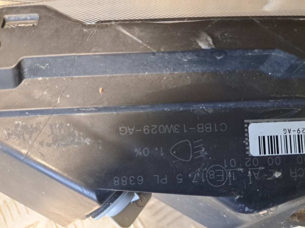 фото №9, Ford fiesta m7 lift лампа права перед c1bb-13w029-ag nowa оригінал