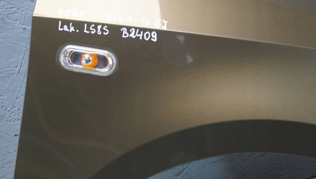 фото №9, Seat ibiza iv 6j крыло правый перед ls8s b2409