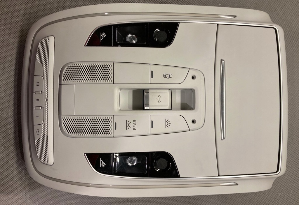 фото №1, Лампа стельовий 4h0951177 audi a8