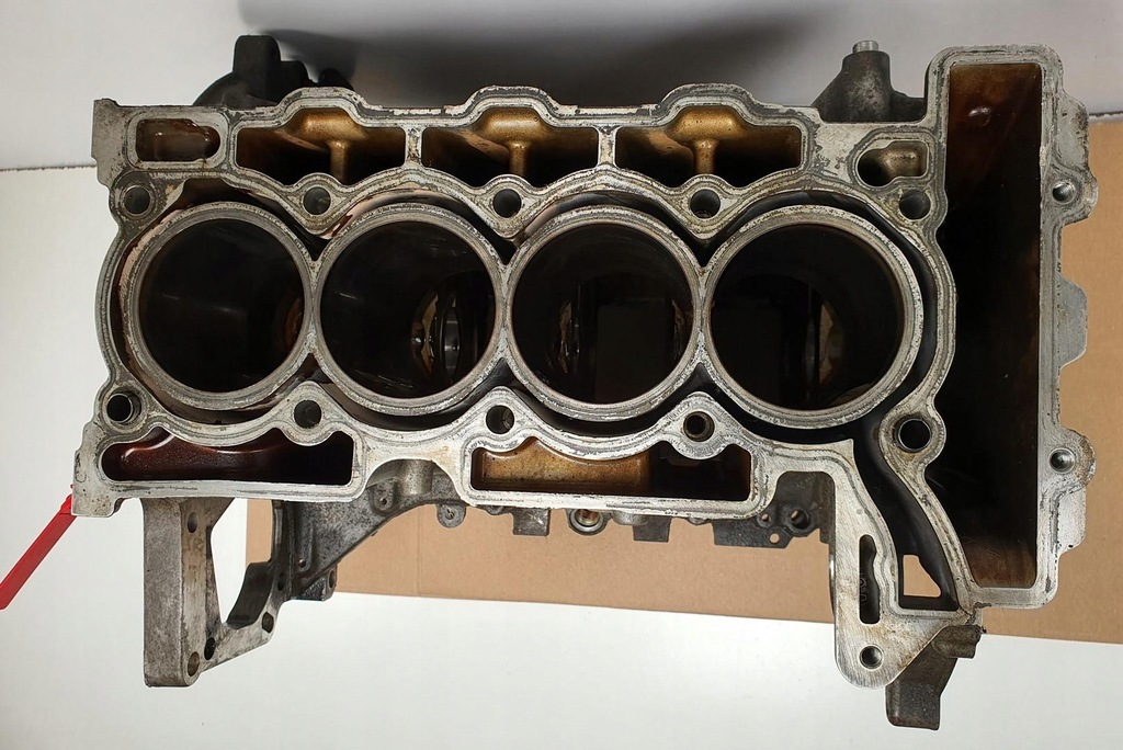 фото №8, Блок двигателя peugeot 207 1.4 vti gu31