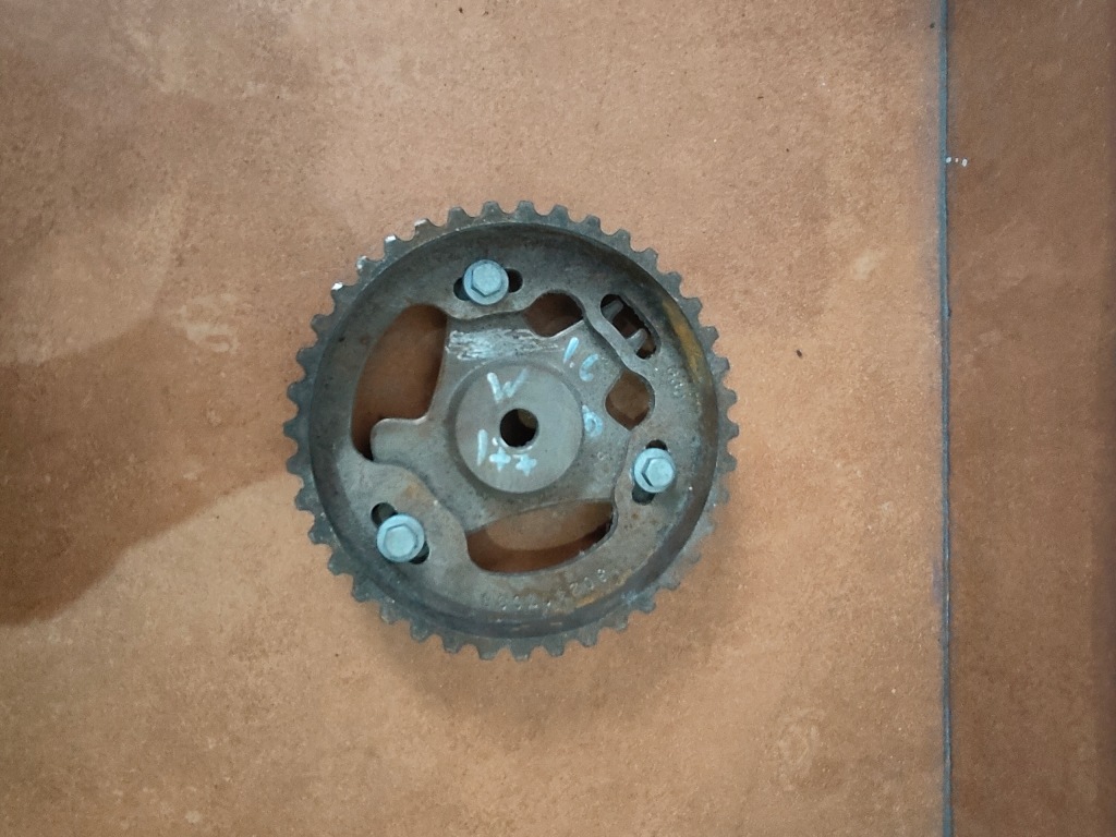 Купити Mercedes renault dacia колесо розподільного валу 130240793r