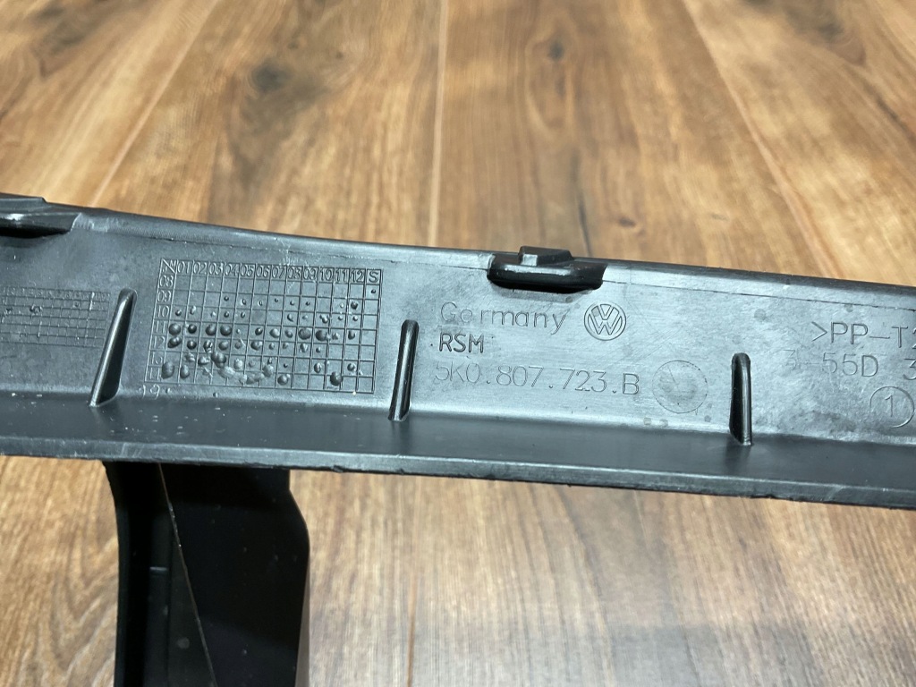 фото №7, Направляющая бампера перед левый vw golf vi 5k0807723b