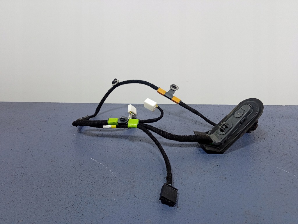 фото №1, Mazda 3 iii bm джгут двері задня правий bjs7-67-210