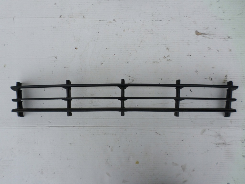 фото №1, Решітка середня бампера комплект octavia ii