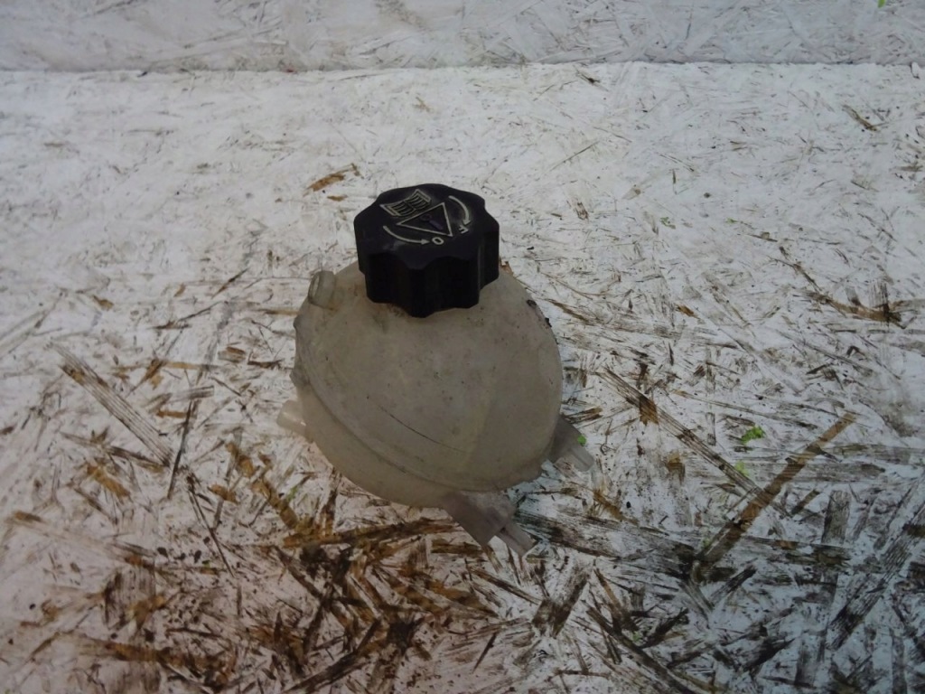 фото №1, Peugeot partner ii 1.6hdi бак расширительный