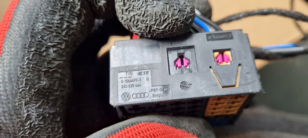 фото №8, Rs5 8w lift s5 a5 штекер колодка радио 8x0035444 q5 q3 a6 a4 b9 q3 q7 4m