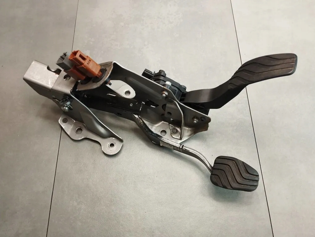 фото №1, Renault kadjar педалі гальма gaz 465014ea2b