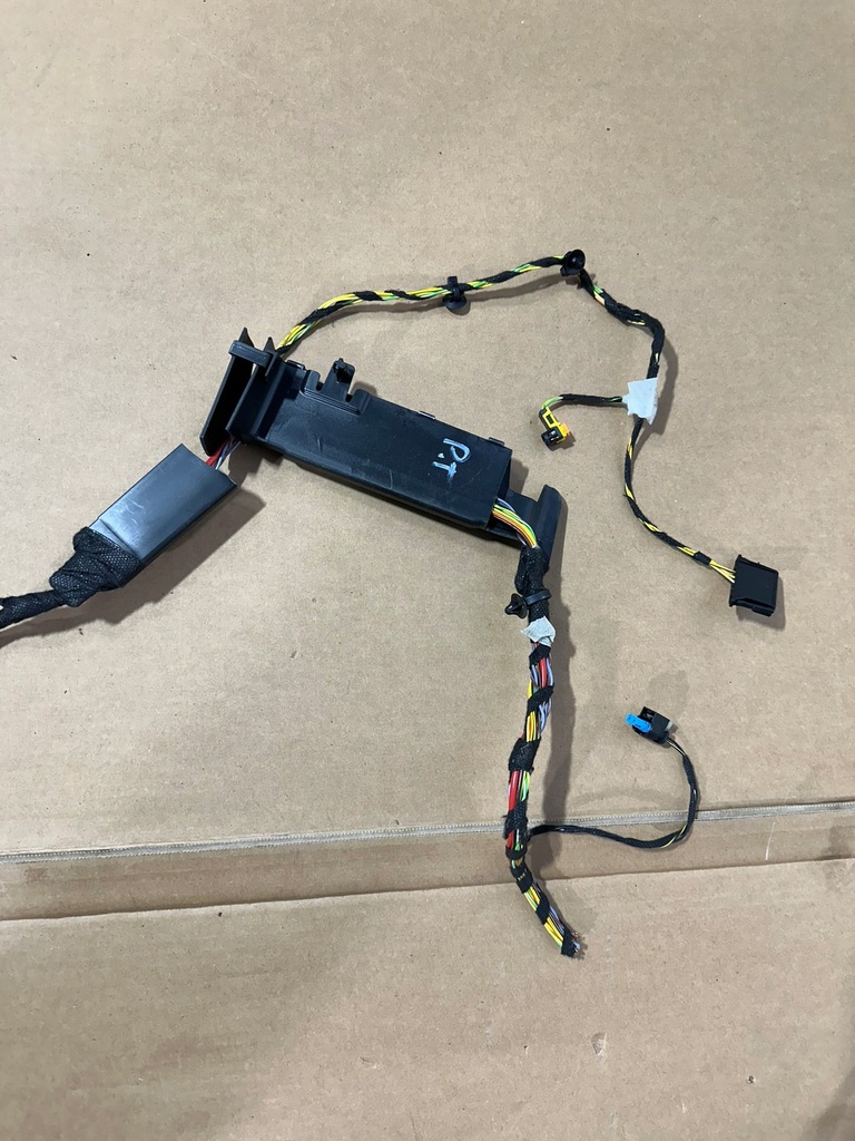 фото №15, Джгут, електропроводка задня, задня салону mercedes w447 cz,vito, tourer пасажирський