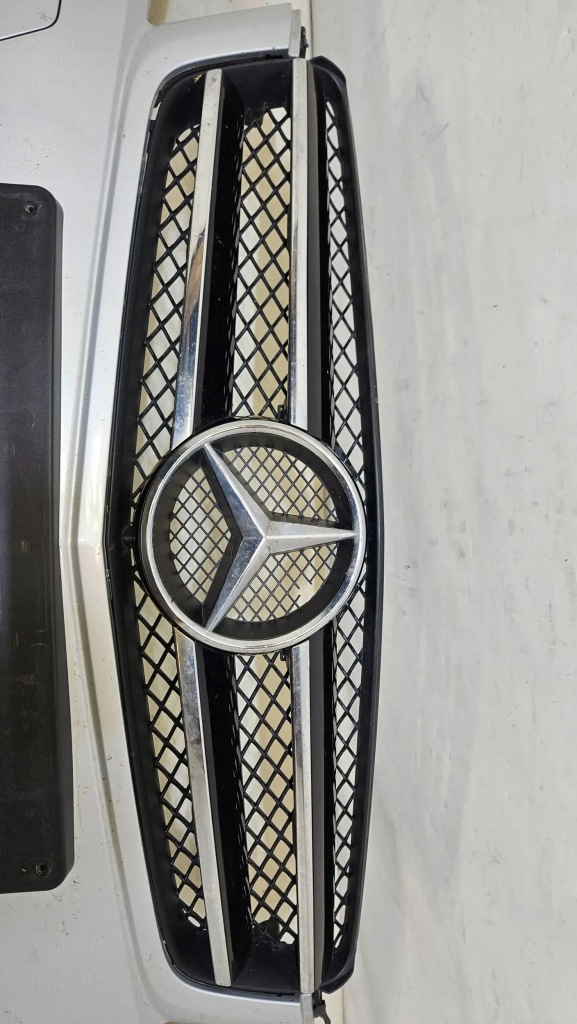 Бампер перед передний mercedes w204 рестайлинг  a2048805547 без омывателя pdc Цена