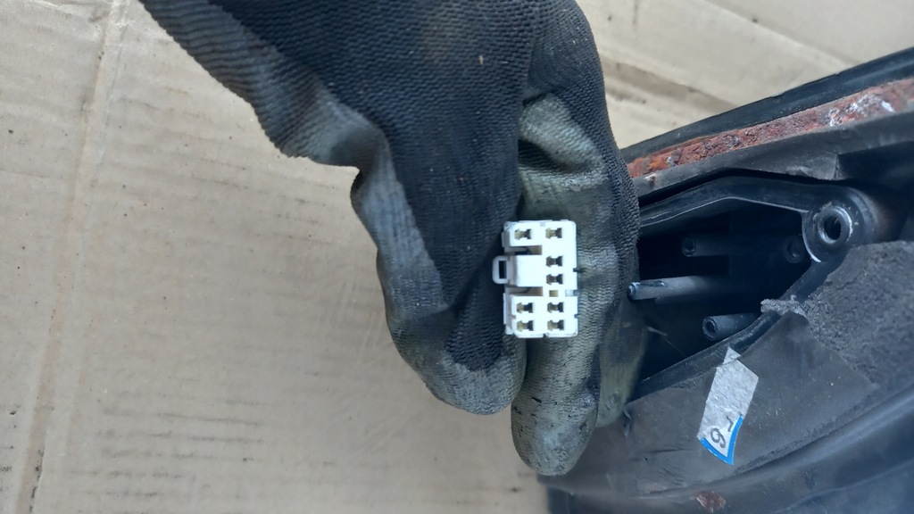 фото №7, Дзеркало ліва kia carnival 2.9td 99-02r