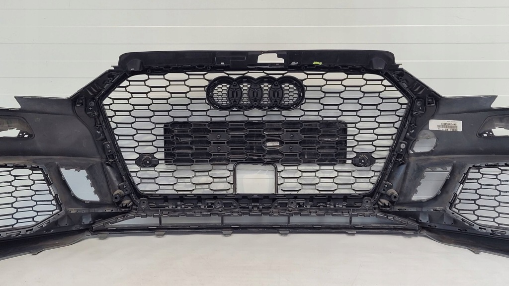 Audi rs3 седан рестайлинг  15-19r бампер передний перед 8v5807437ag Недорого