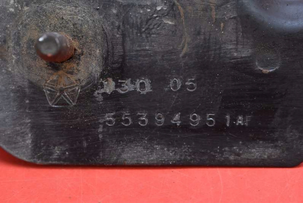 фото №7, Pas передний усилитель верхний 55394951af jeep grand cherokee 3 iii wk 5.7