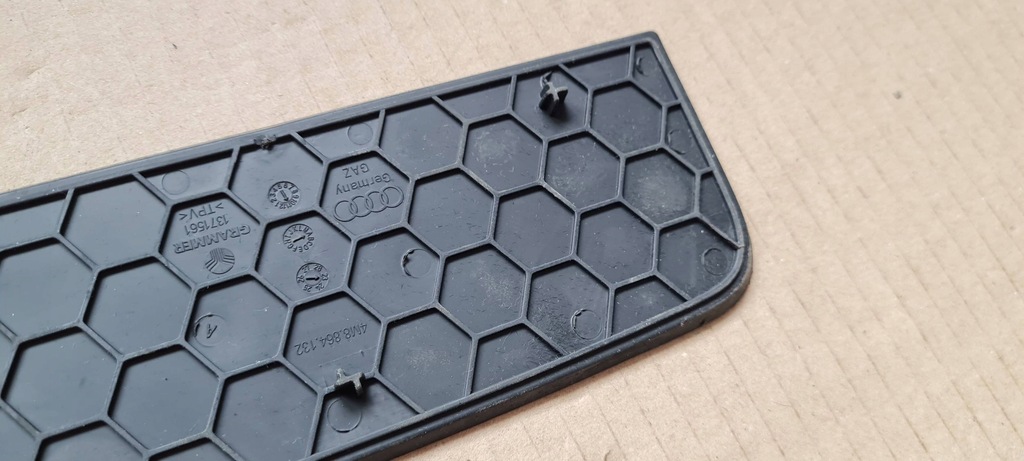 фото №6, Sq8 4m rsq8 q8 захист накладка бардачка тунель середнього 4m8864132