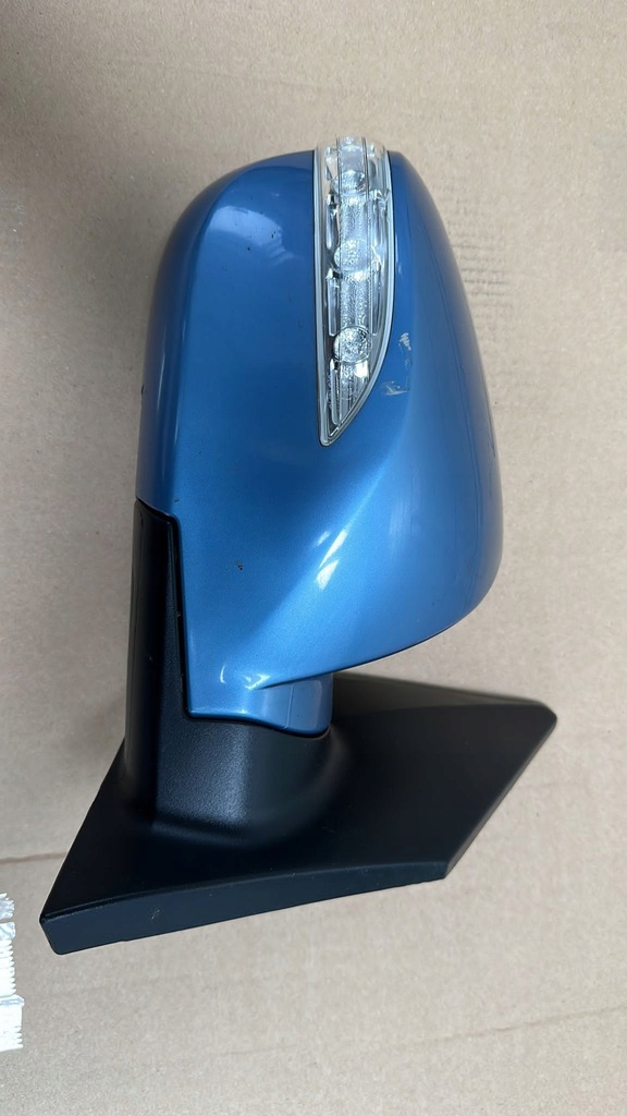 фото №1, Hyundai ix35 2011- дзеркало праве 8 pin