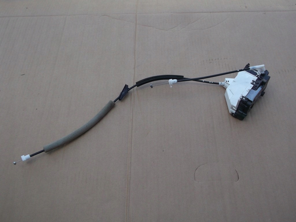 фото №1, Berlingo partner iii 08 - замок двері правий перед