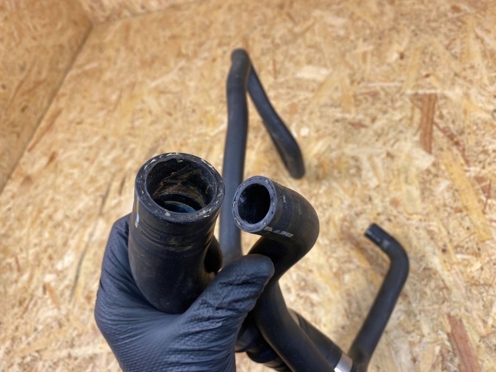 фото №10, Wąż труба шланг wody volvo xc60 ii xc90 ii 31686003