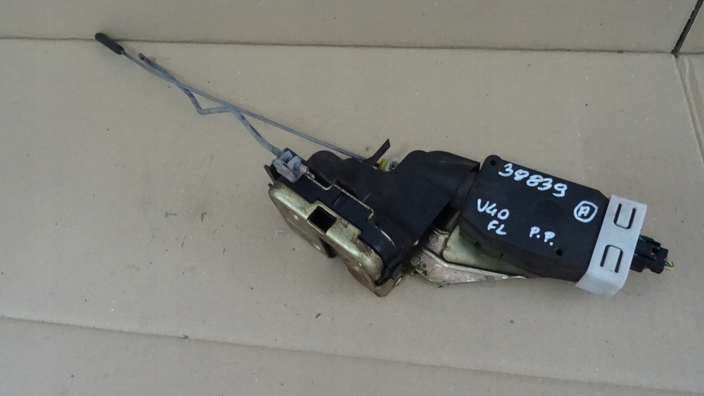 фото №1, Volvo v40 s40 lift замок дверь правый перед