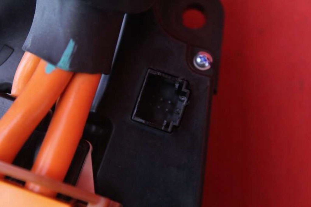 фото №11, Роз'єм заряджання з шланги 1061353-00-f 1087054-10-d tesla model s lift