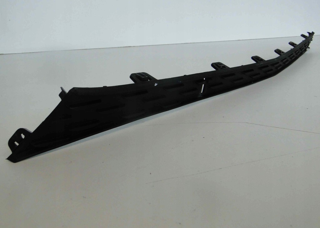 Mercedes glc 253 x/c решітка середня заглушка amg Ціна