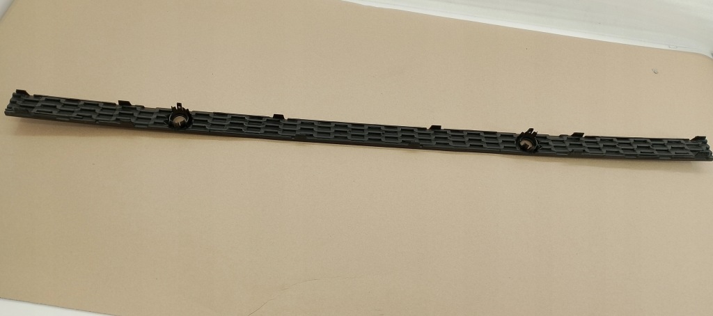 фото №6, Audi q8 2019- молдинг бампера задняя накладка накладка pdc чёрный сатиновая