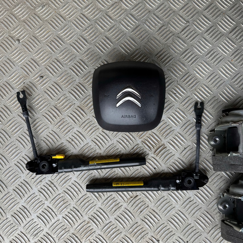 фото №5, Приборная панель комплектная подушка безопасности консоль ремни приборная панель c5 aircross 2019 rok