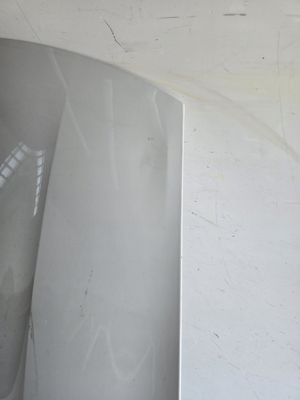 фото №4, Porsche taycan капот