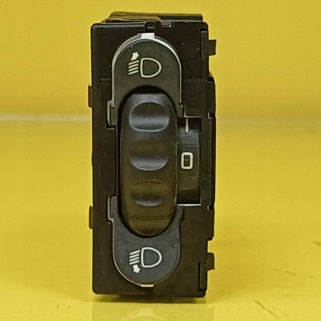 фото №1, Переключатель регулировки света renault modus 8200379685 nr659