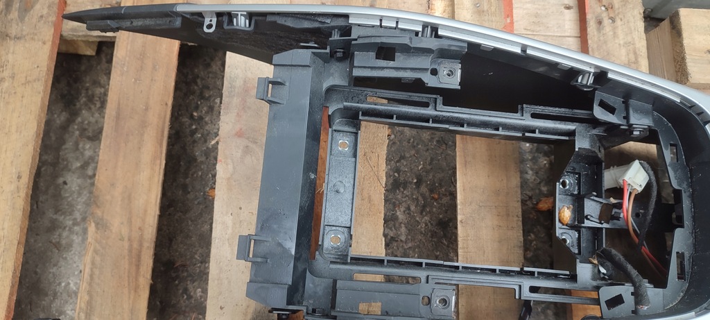 фото №9, Туннель средний консоль бардачок audi a4 b8 a5 8t 8k0864981d