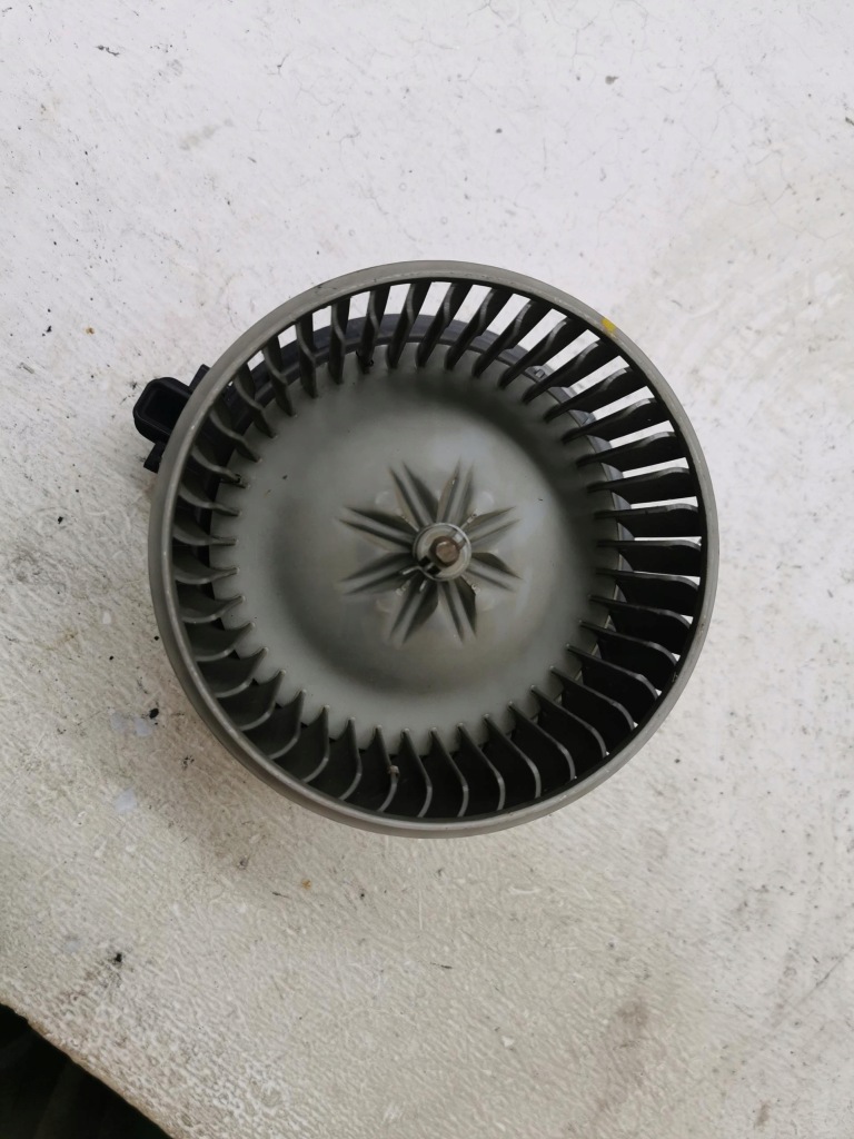 фото №1, Вентилятор вентилятор hyundai i20 08-15 eu