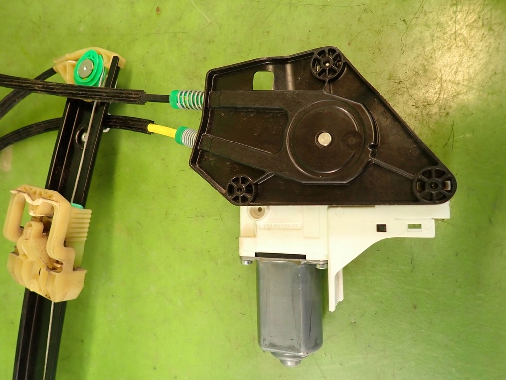 фото №8, Підйомник скло правий передній audi a1 i 8x 12r