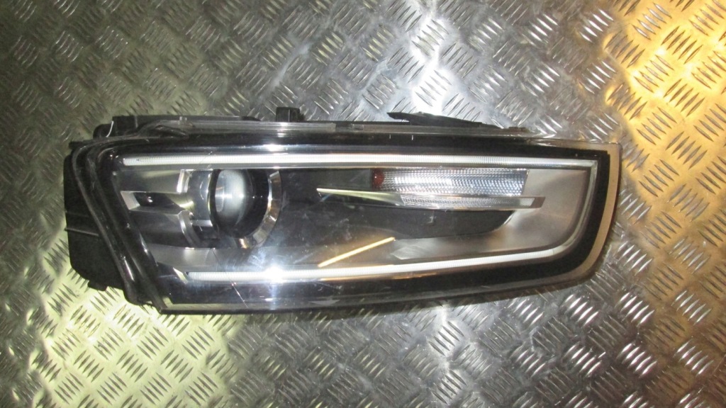 Купити Фара фара правий європа оригінал audi q3 bi-xenon led