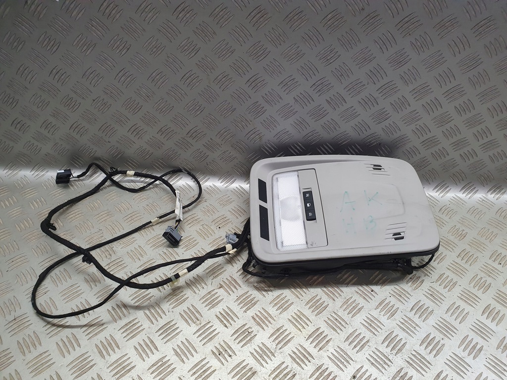 фото №1, Лампа стельовий освітлення кабіни opel astra k