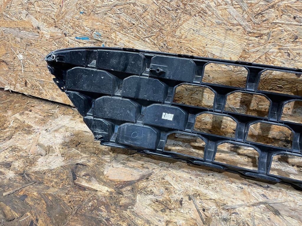 фото №8, Hyundai kona i 1 os lift 20-23 решётка радиатора решётка радиатора решётка средняя бампера перед